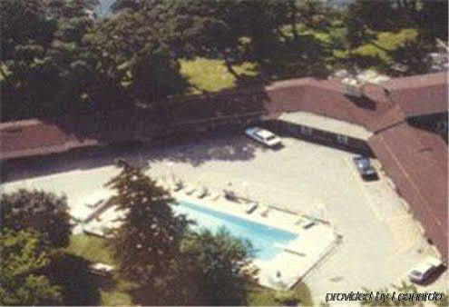 Green Lake Dartford Inn מראה חיצוני תמונה