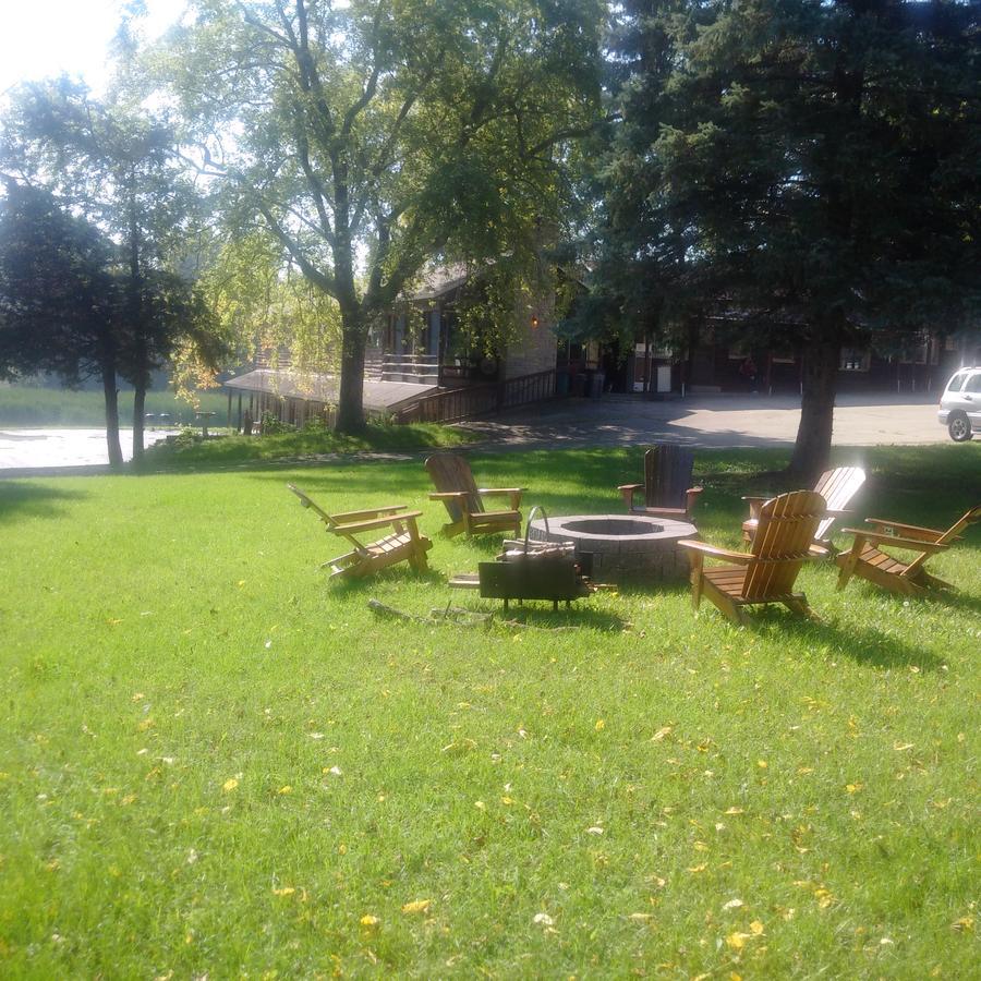 Green Lake Dartford Inn מראה חיצוני תמונה